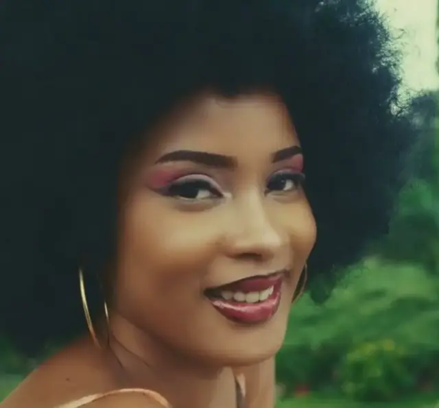 Offscott ft GeniusJini X66 – Vibration