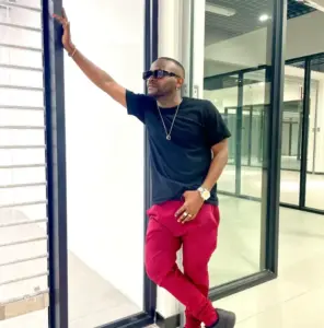 Muki Mingo – Napambana