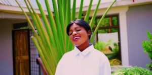 VIDEO : Dorcas Ntumba – Jana Yangu