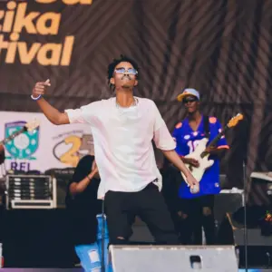 Afrique ft Bushali – Outside