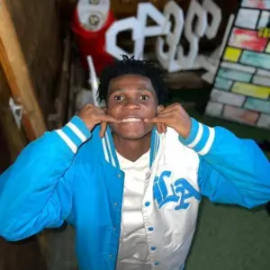 Dj Malick Xtwo Ft Kidonge – Lazima Upagawe