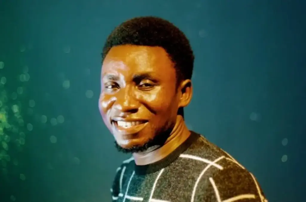 Komando Wa Yesu – Acha Nifurahi 