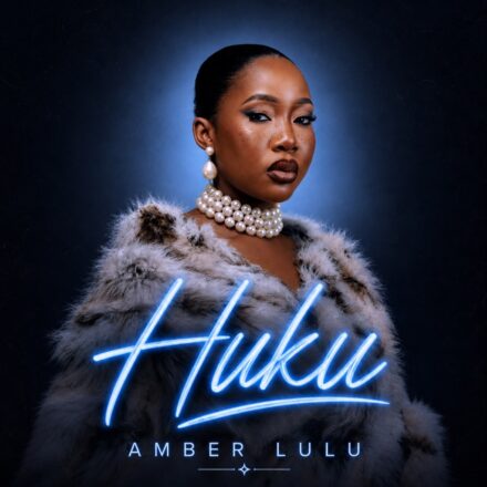 Amber Lulu – Huku